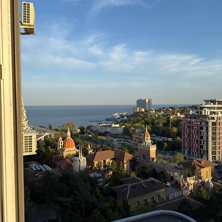 Gagarin Plaza Apartments Odessa Zewnętrze zdjęcie