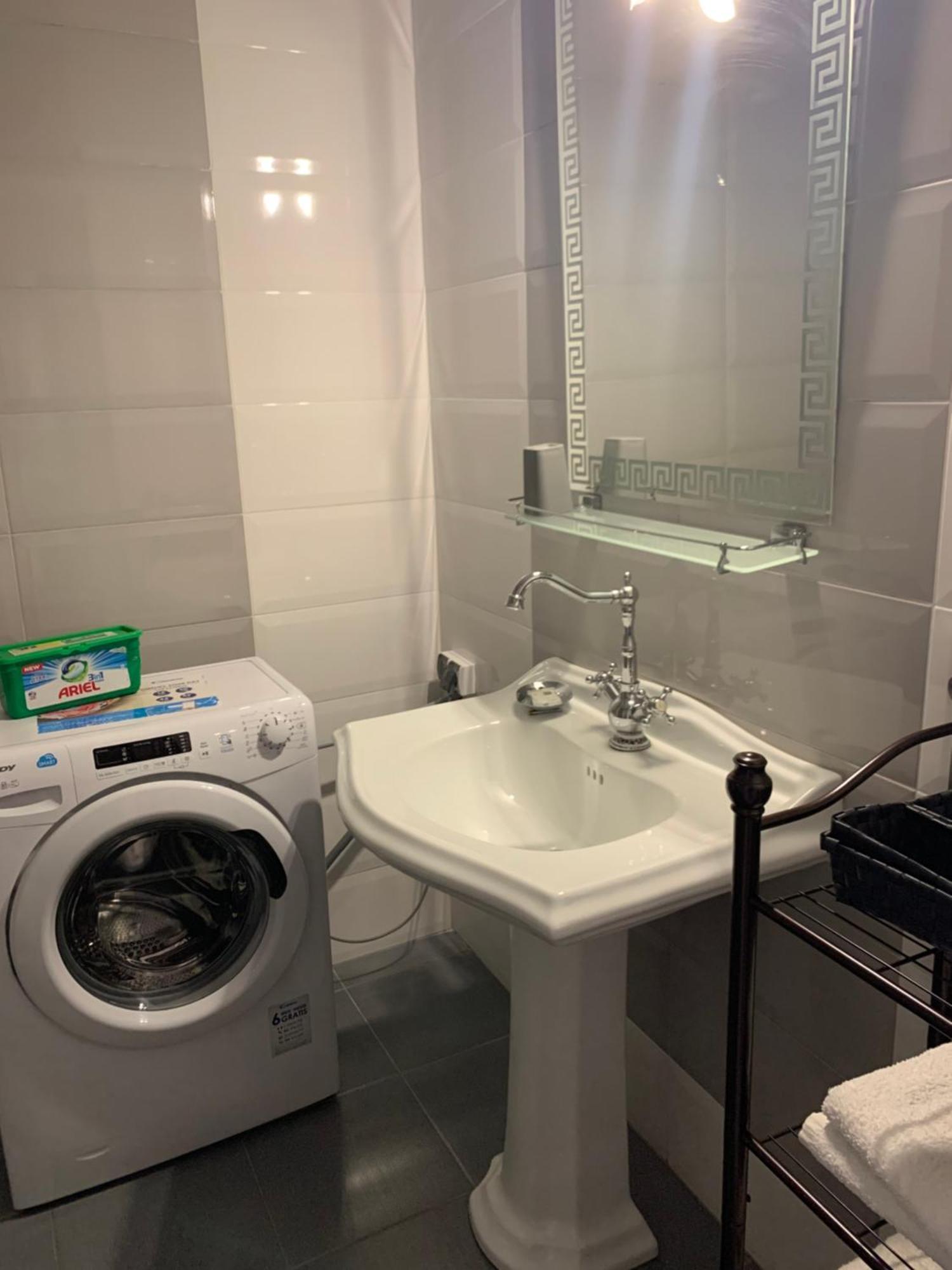 Gagarin Plaza Apartments Odessa Zewnętrze zdjęcie