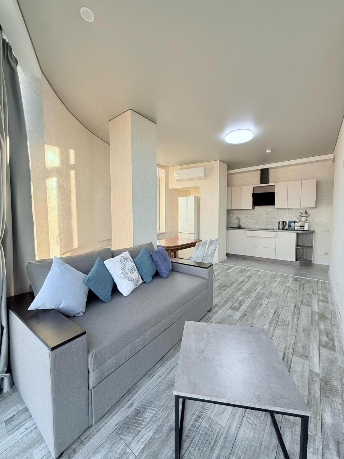 Gagarin Plaza Apartments Odessa Zewnętrze zdjęcie