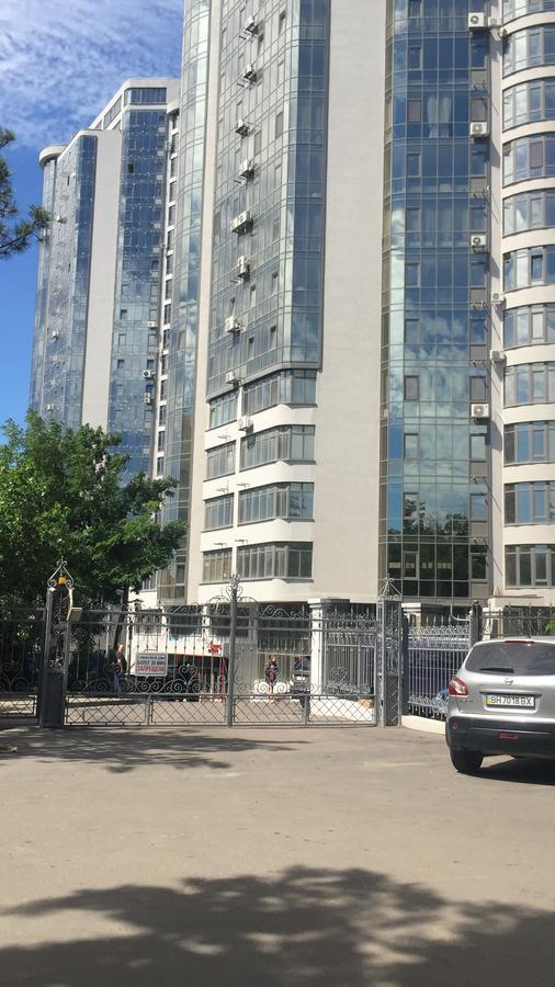 Gagarin Plaza Apartments Odessa Zewnętrze zdjęcie